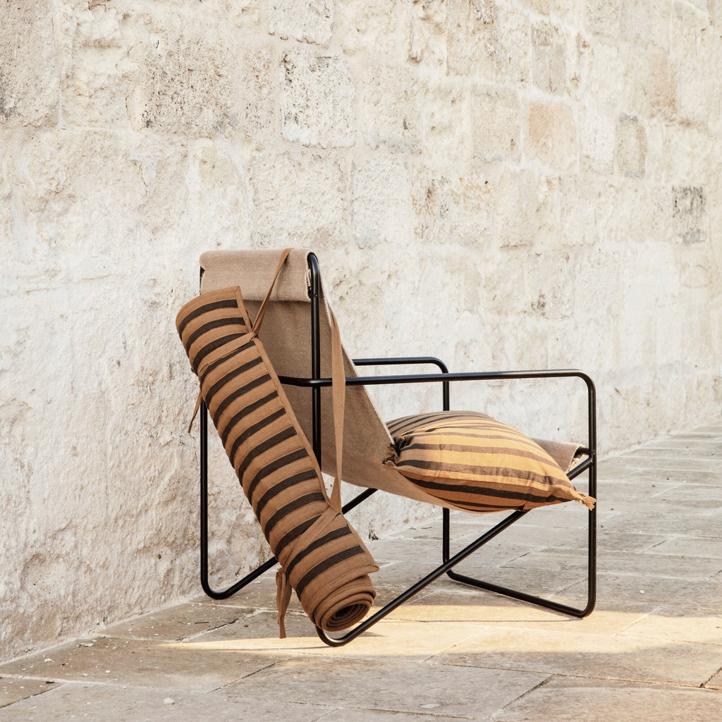 Ferm Living Desert Loungestuhl Gestell schwarz