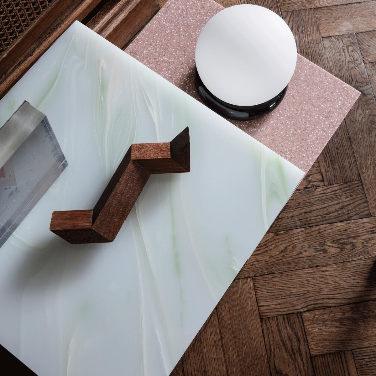 Ferm Living Distinct Beistelltisch