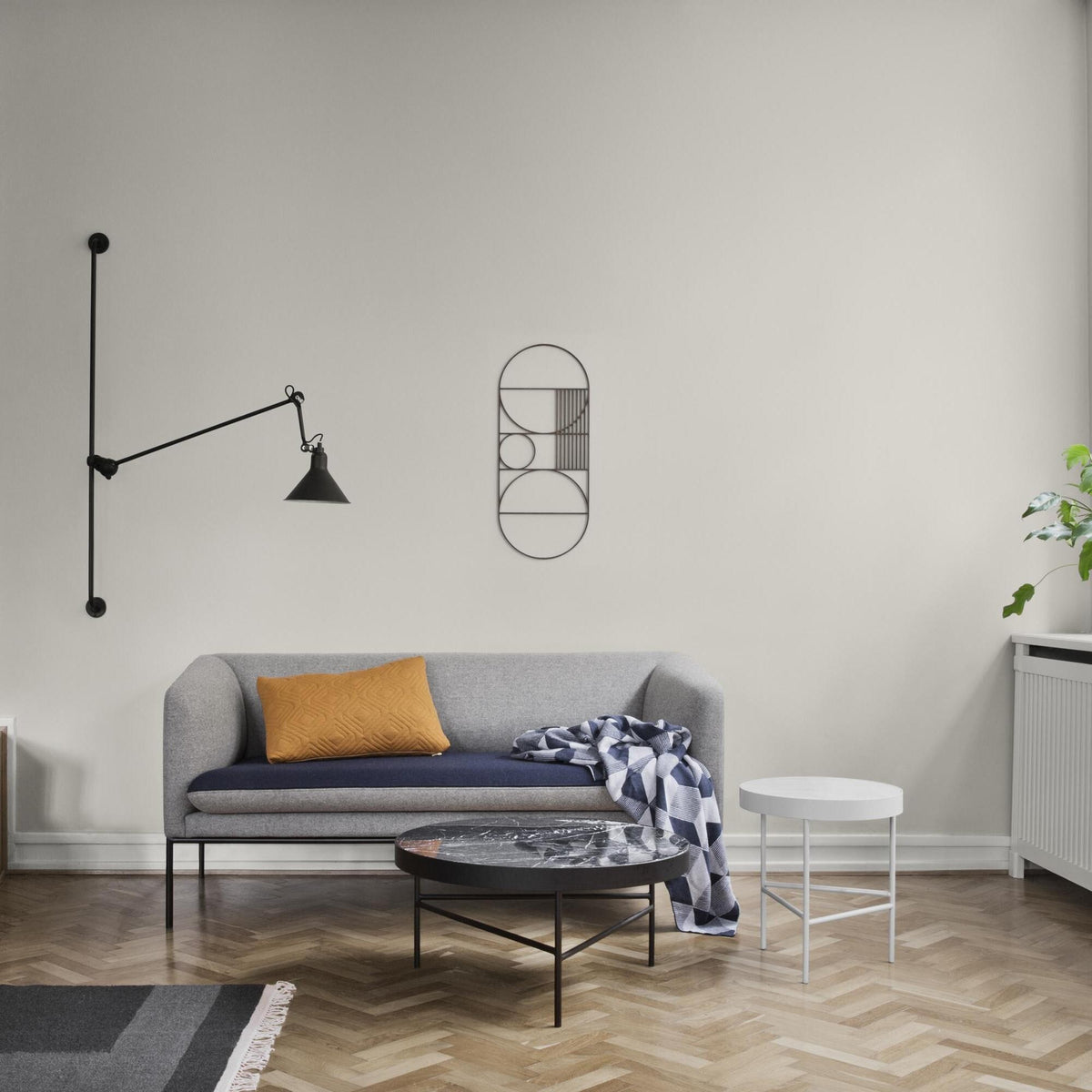 Ferm Living Marble Couchtisch medium