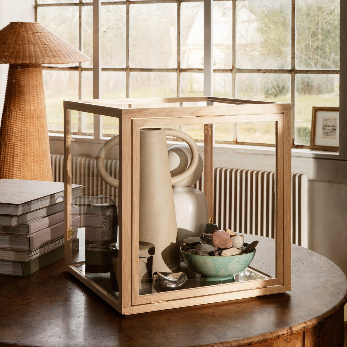 Ferm Living Miru Glasvitrine