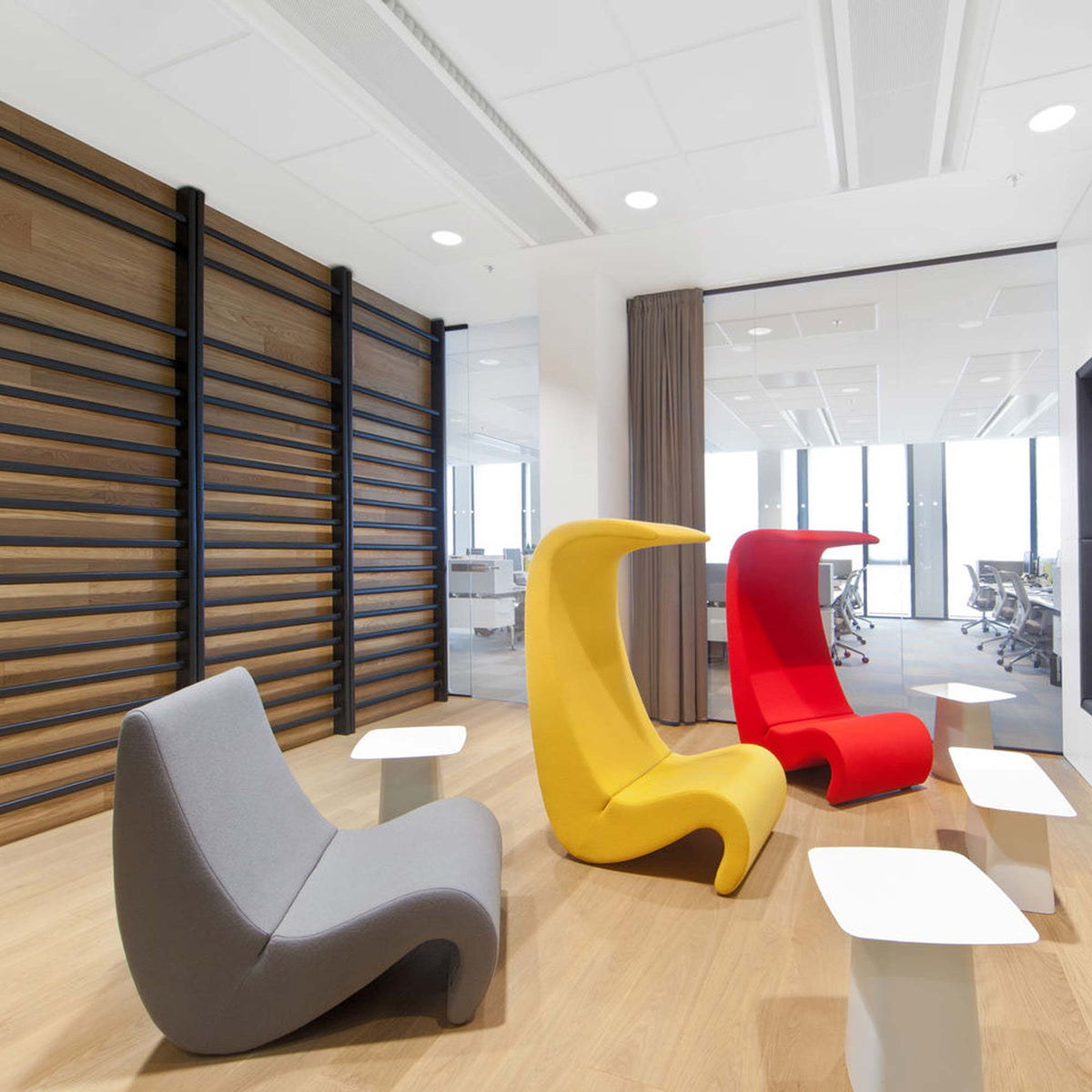 Vitra Amoebe Highback Sessel