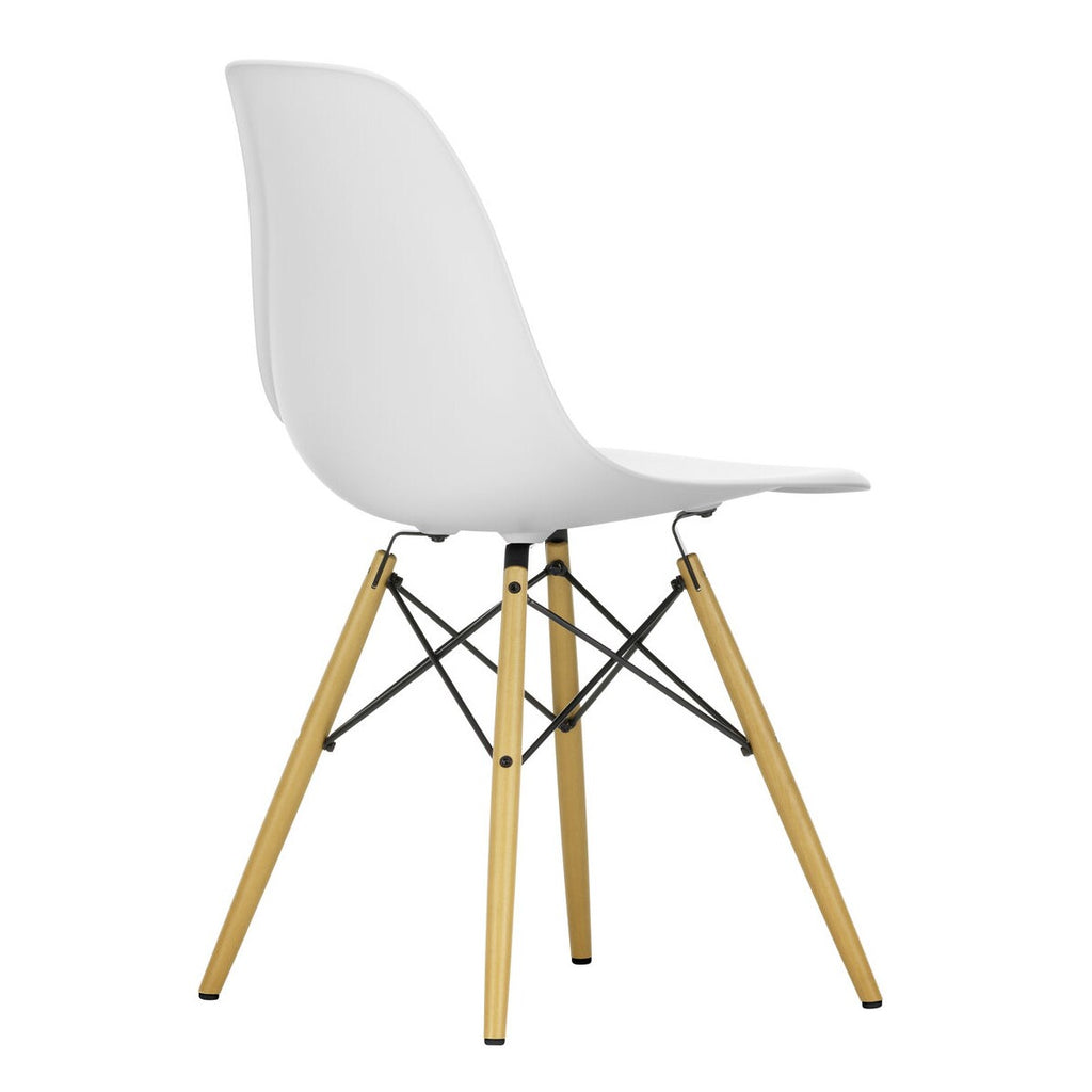 Vitra Eames Plastic Side Chair DSW RE Ahorn gelblich