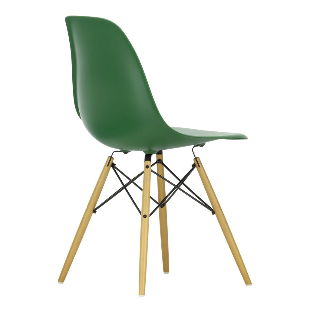 Vitra Eames Plastic Side Chair DSW RE Ahorn gelblich