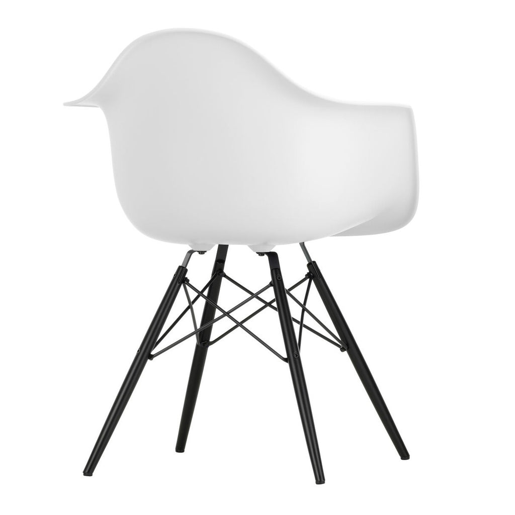 Vitra Eames Plastic Armchair DAW RE Ahorn schwarz