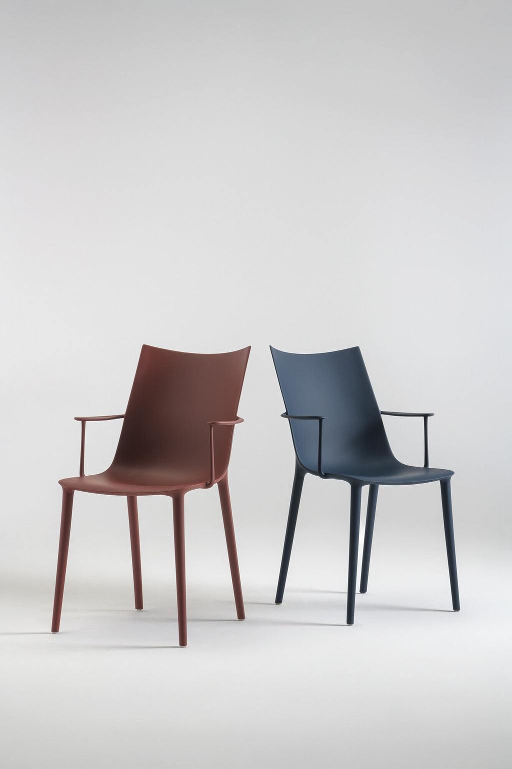 Kartell H.H.H. Armlehnstuhl matt