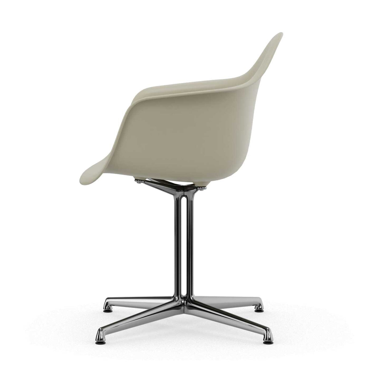 Vitra Eames Plastic Armchair DAL RE Gestell poliert