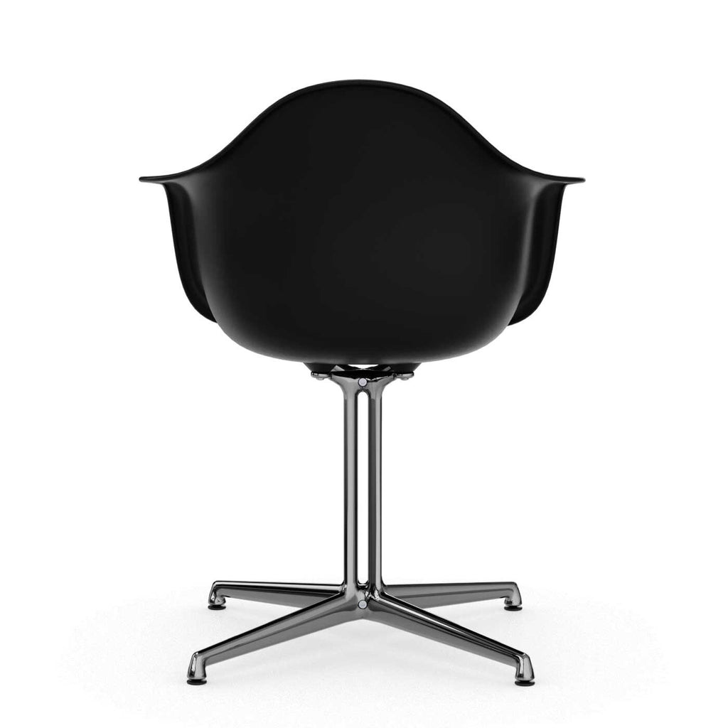 Vitra Eames Plastic Armchair DAL RE Gestell poliert