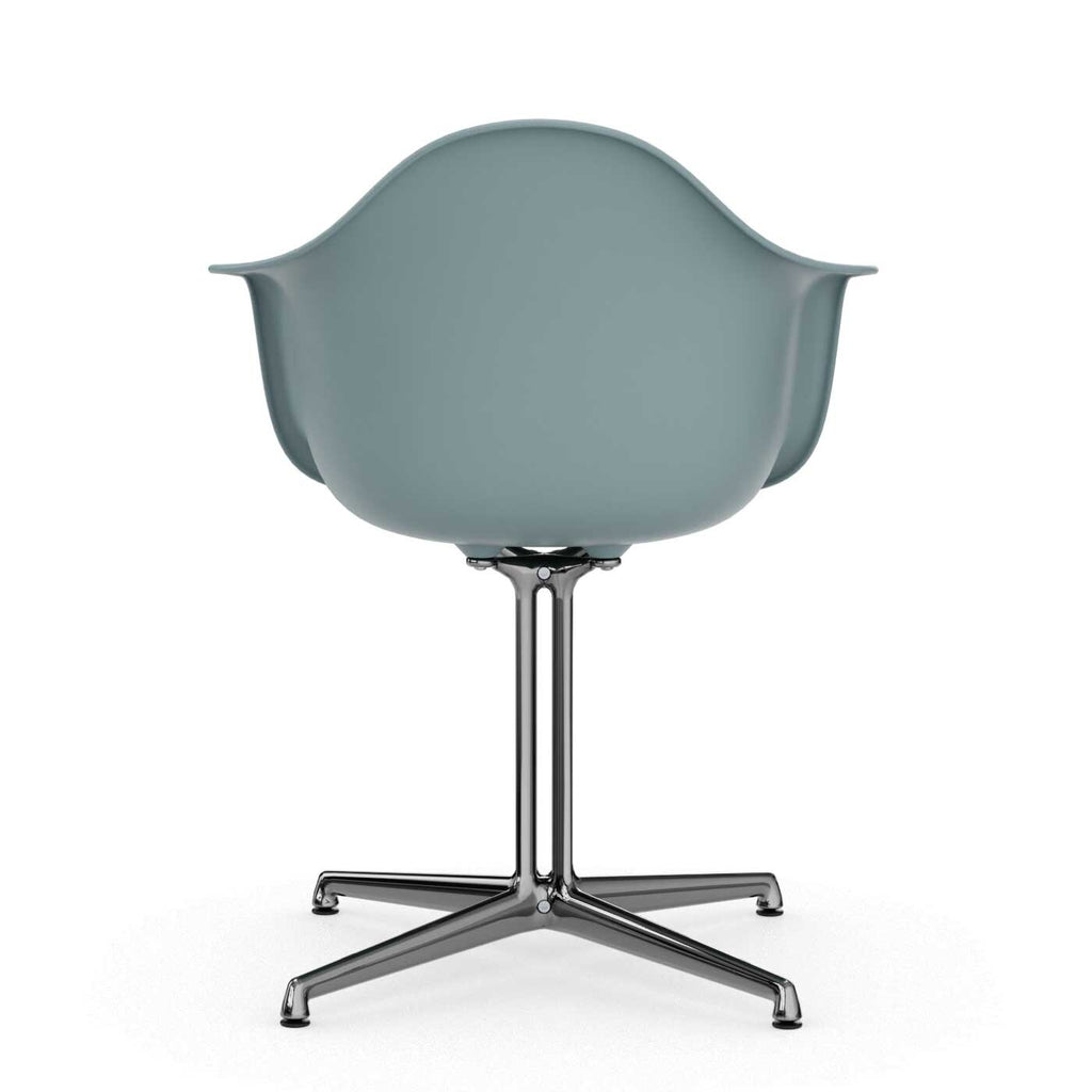 Vitra Eames Plastic Armchair DAL RE Gestell poliert