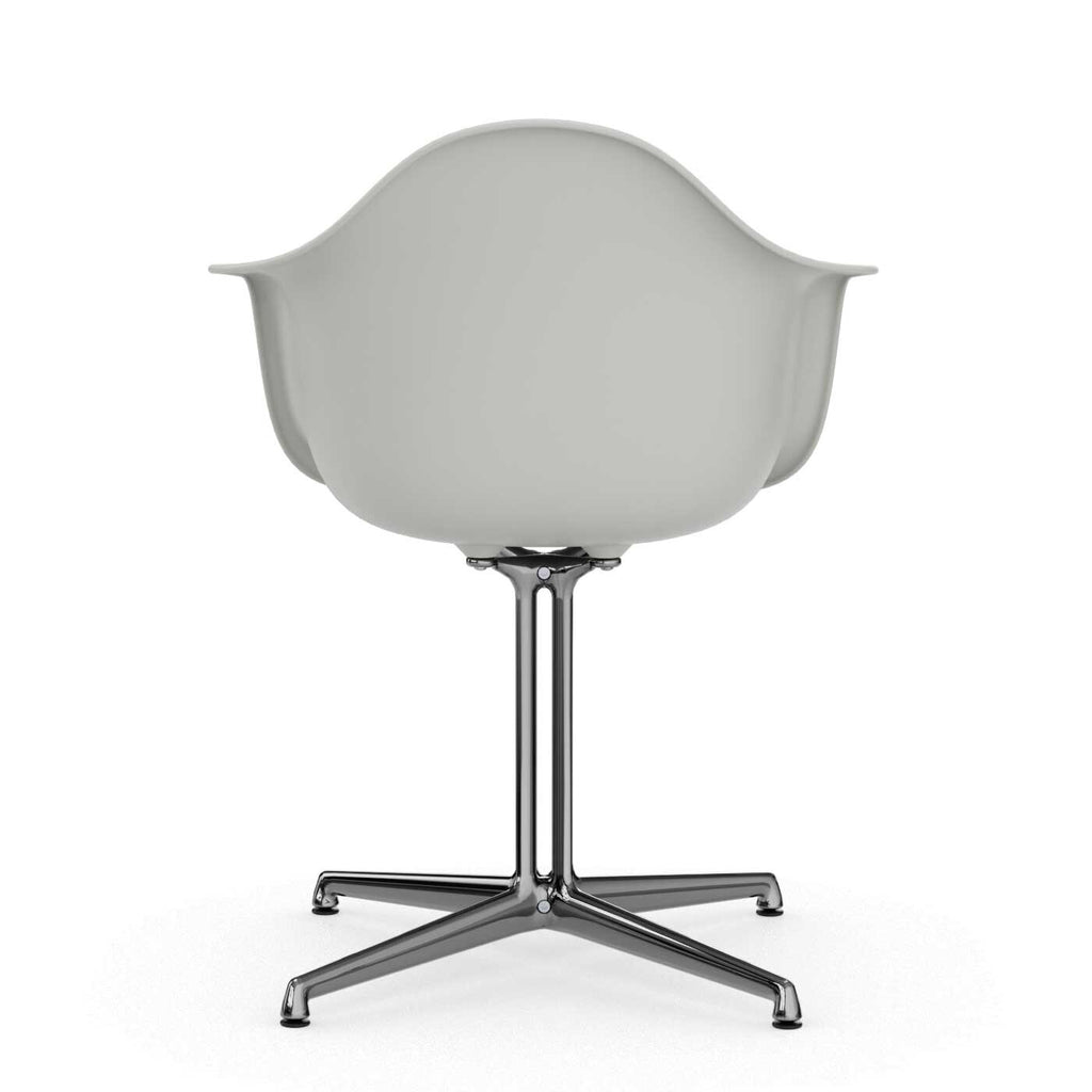 Vitra Eames Plastic Armchair DAL RE Gestell poliert