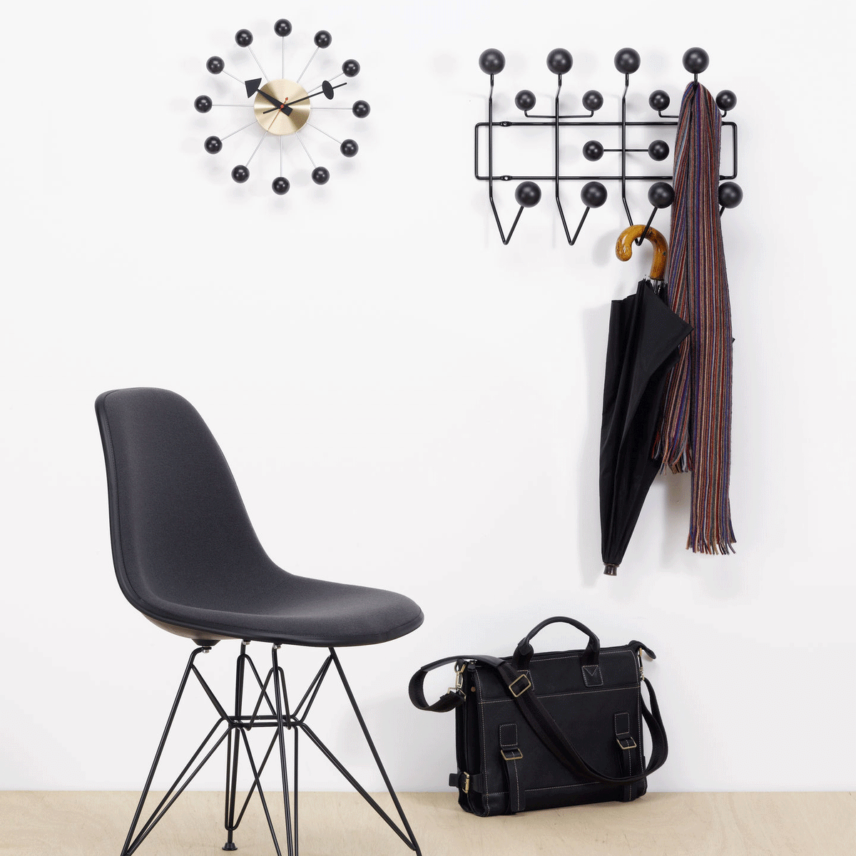 Vitra Hang it all Garderobe