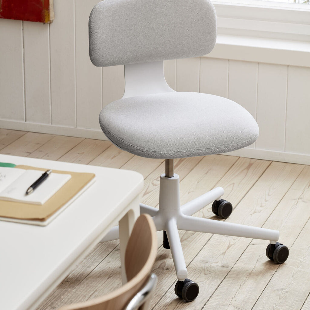 Vitra Rookie Bürodrehstuhl Soft Grey