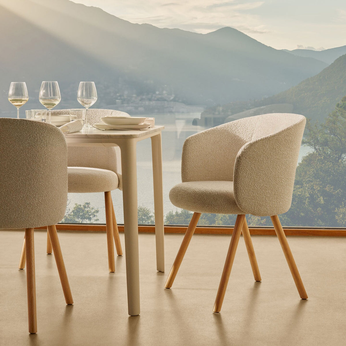 Vitra Mikado Armlehnstuhl