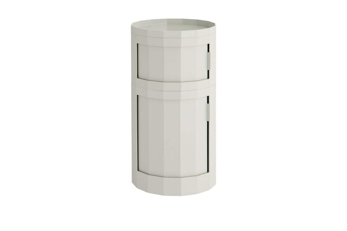 HAY Facet Container 110 mit Füßen und Rollen