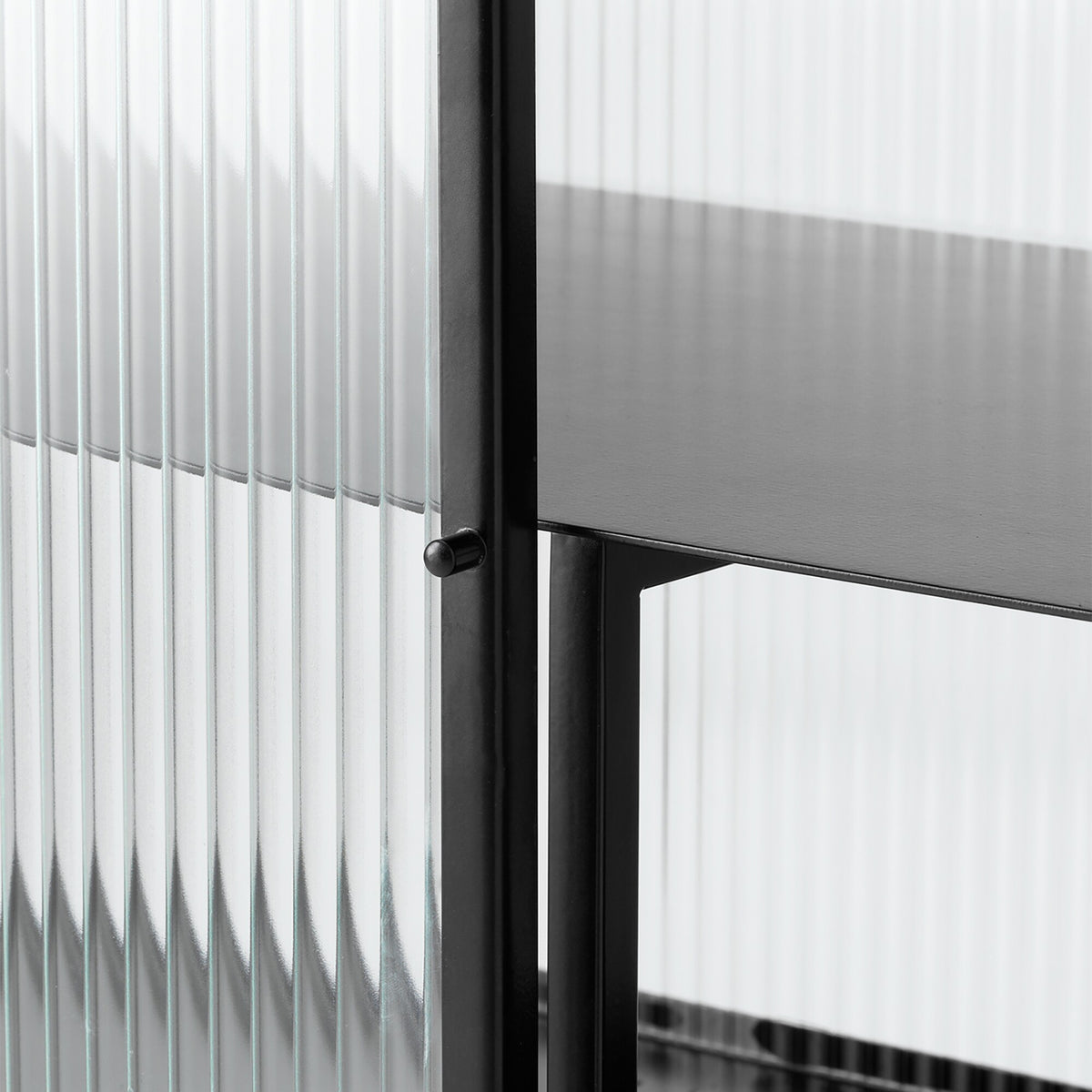 Ferm Living Haze Sideboard geriffeltes Glas