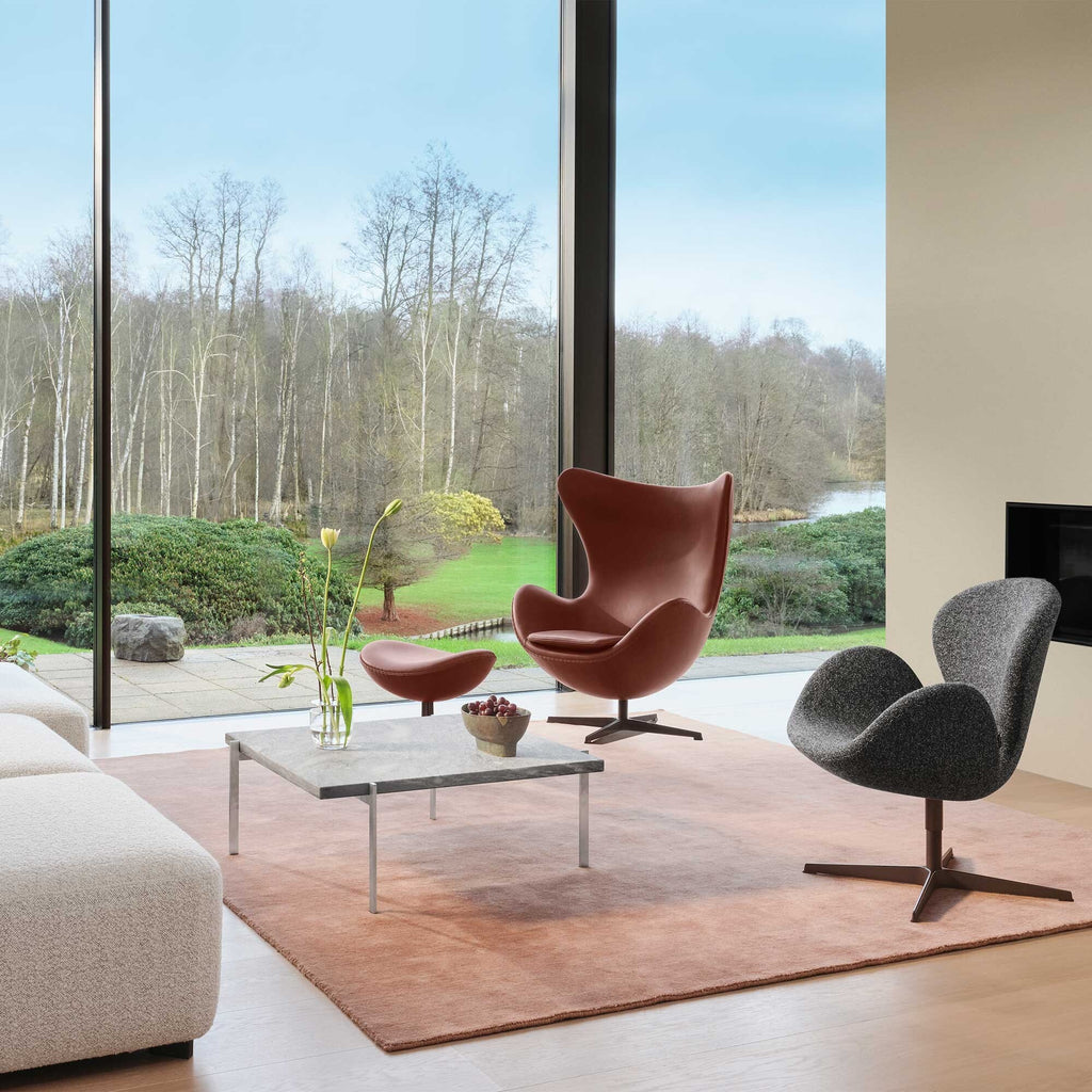 Fritz Hansen Jubiläumsedition 2022 Egg/Das Ei™ Loungesessel Leder