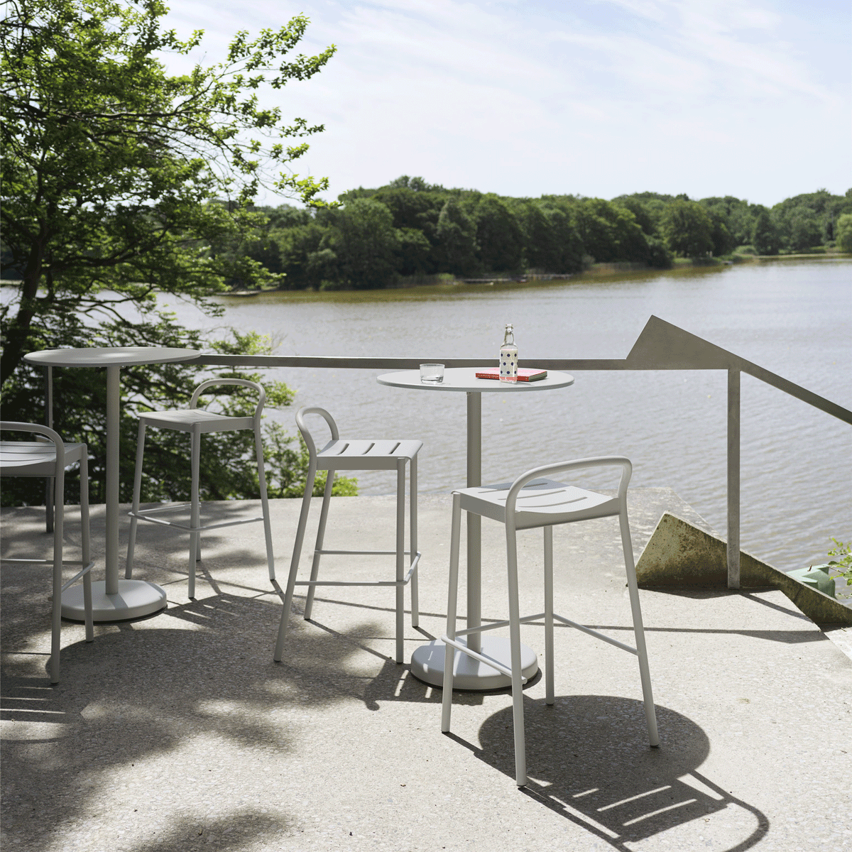 Muuto Linear Steel Outdoor Barhocker H 75cm