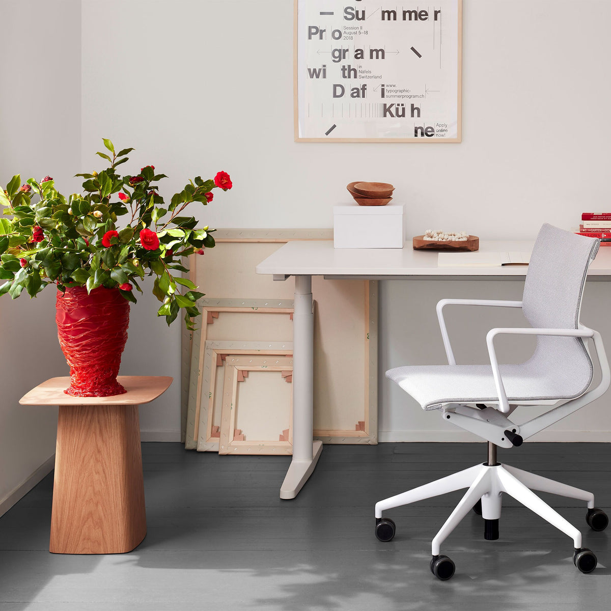 Vitra Wooden Side Table Beistelltisch S