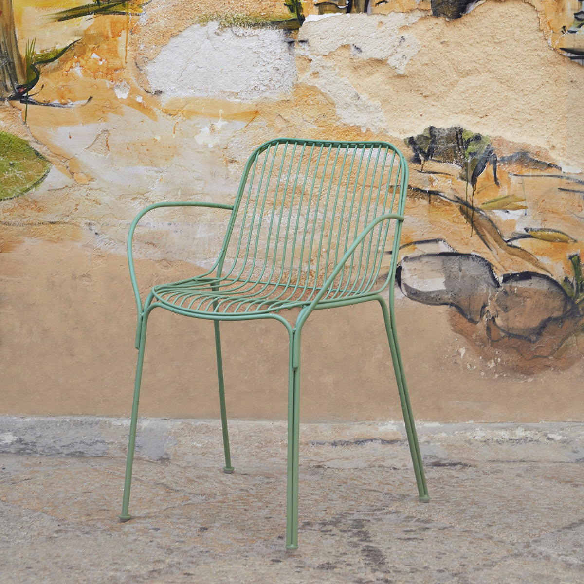 Kartell Hiray Gartenarmlehnstuhl