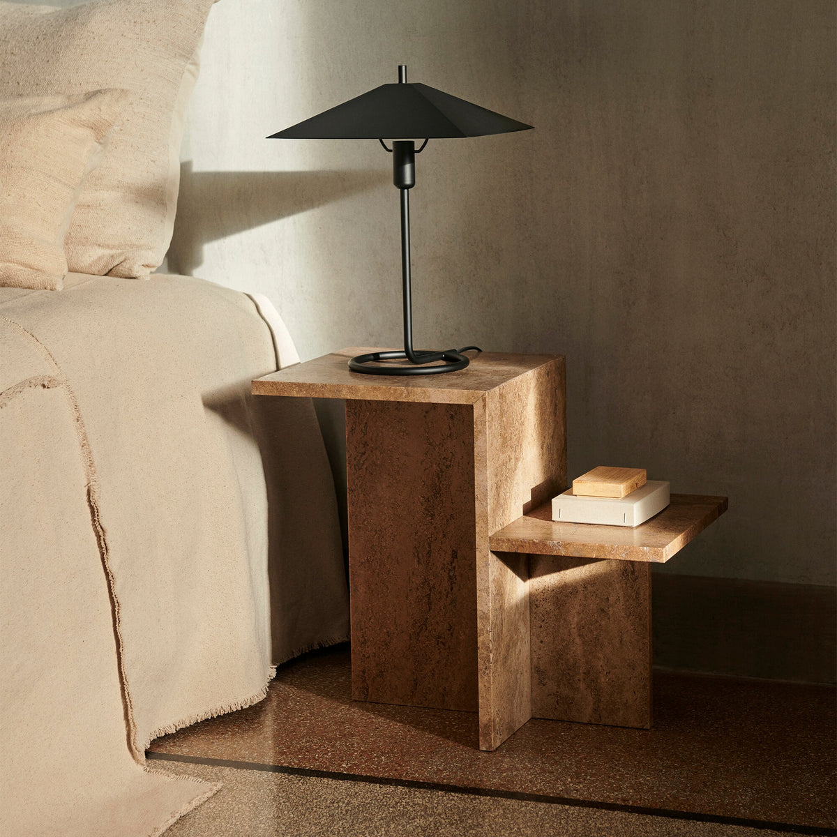 Ferm Living Distinct Beistelltisch