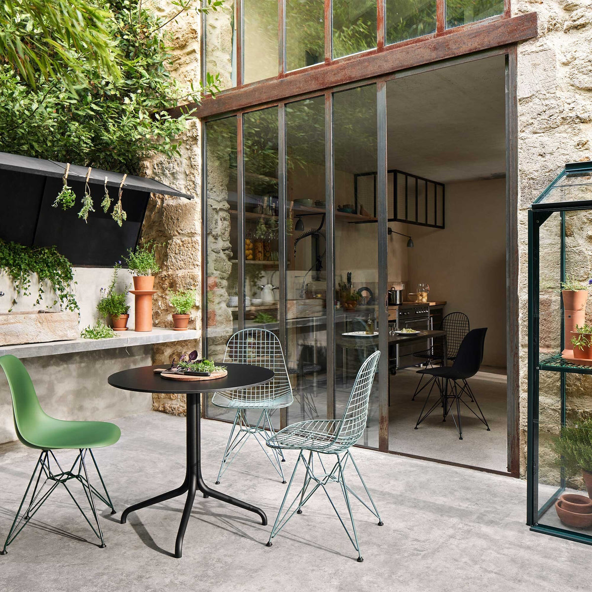 Vitra Wire Chair DKR Stuhl