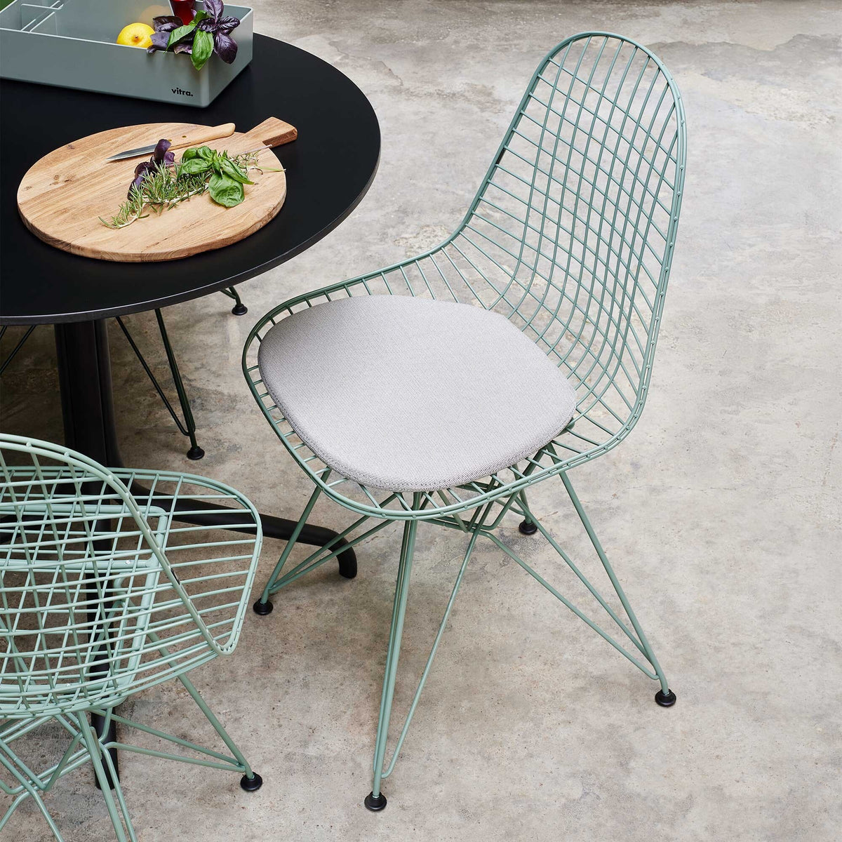 Vitra Wire Chair DKR Stuhl