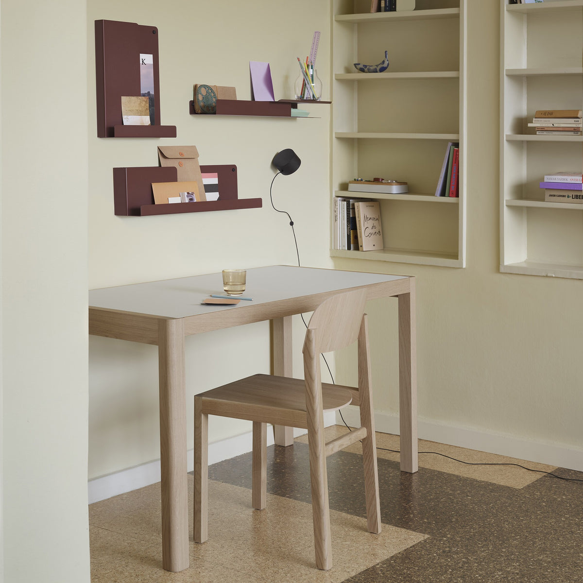 Muuto Folded Platform Wandregal 62cm