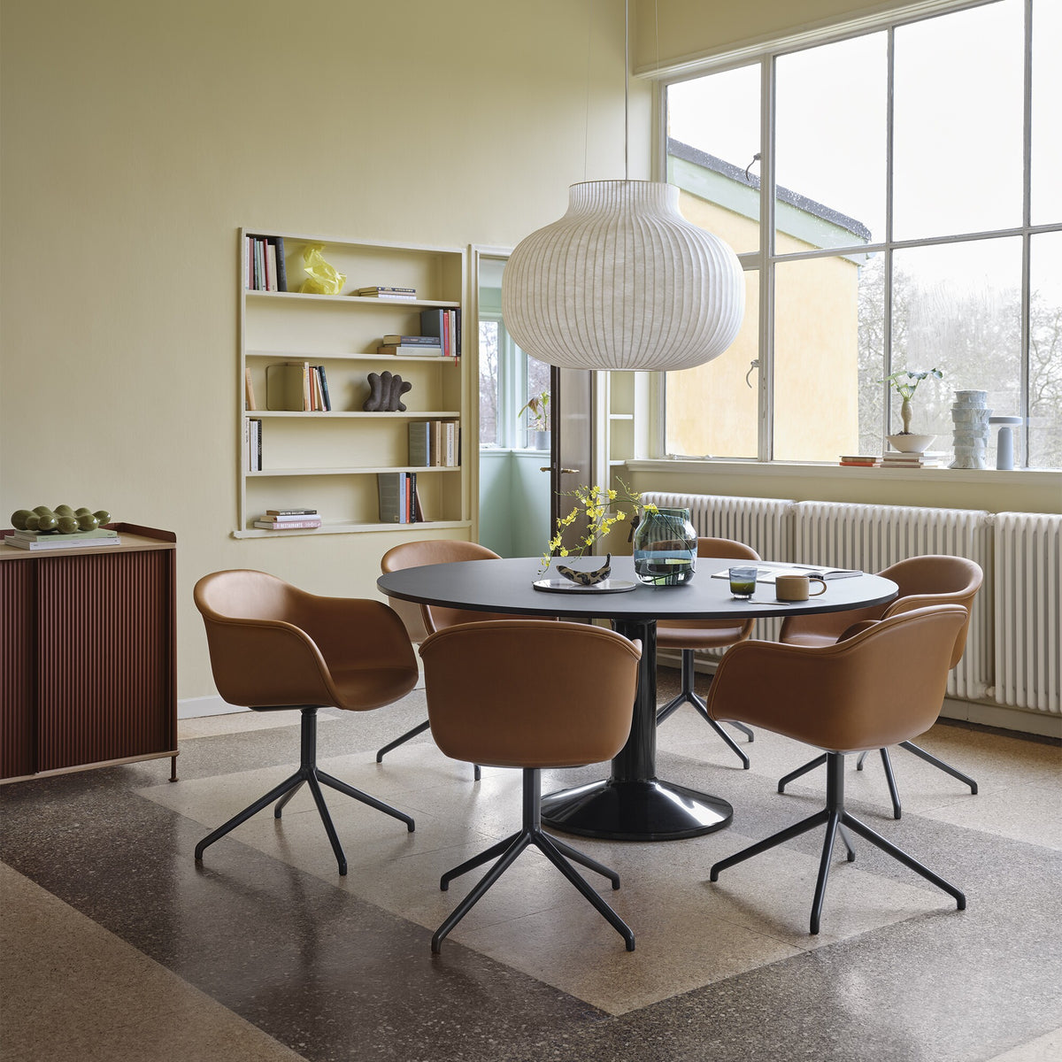 Muuto Midst Esstisch Ø160cm Linoleum
