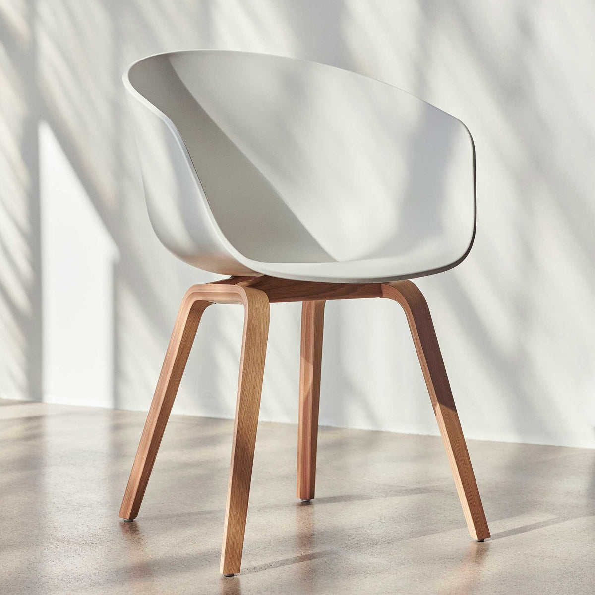 HAY About a Chair AAC 22 2.0 Armlehnstuhl Eiche lackiert