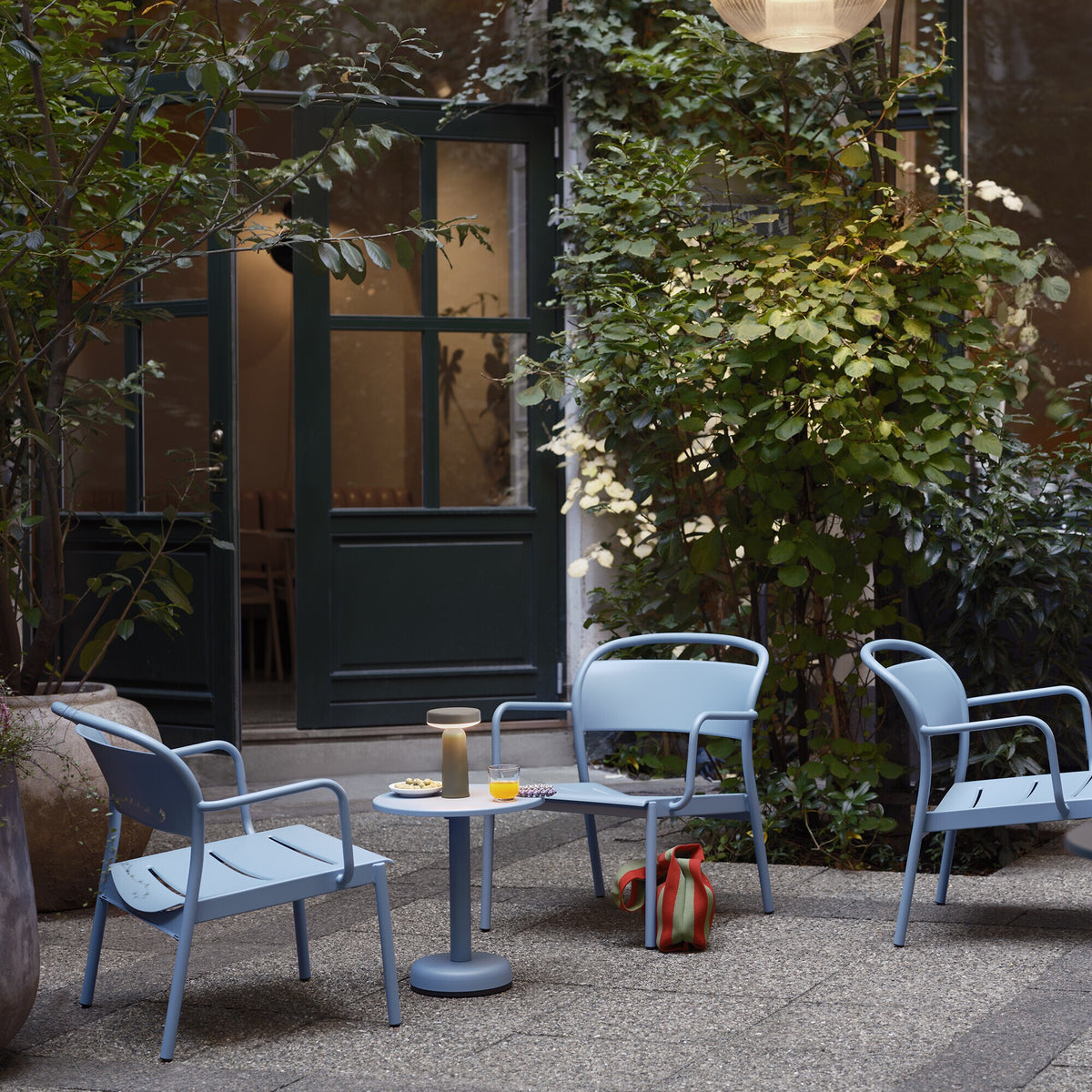 Muuto Linear Steel Gartentisch H 47cm