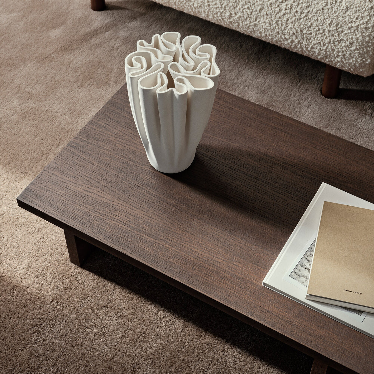 Ferm Living Kona Beistelltisch niedrig