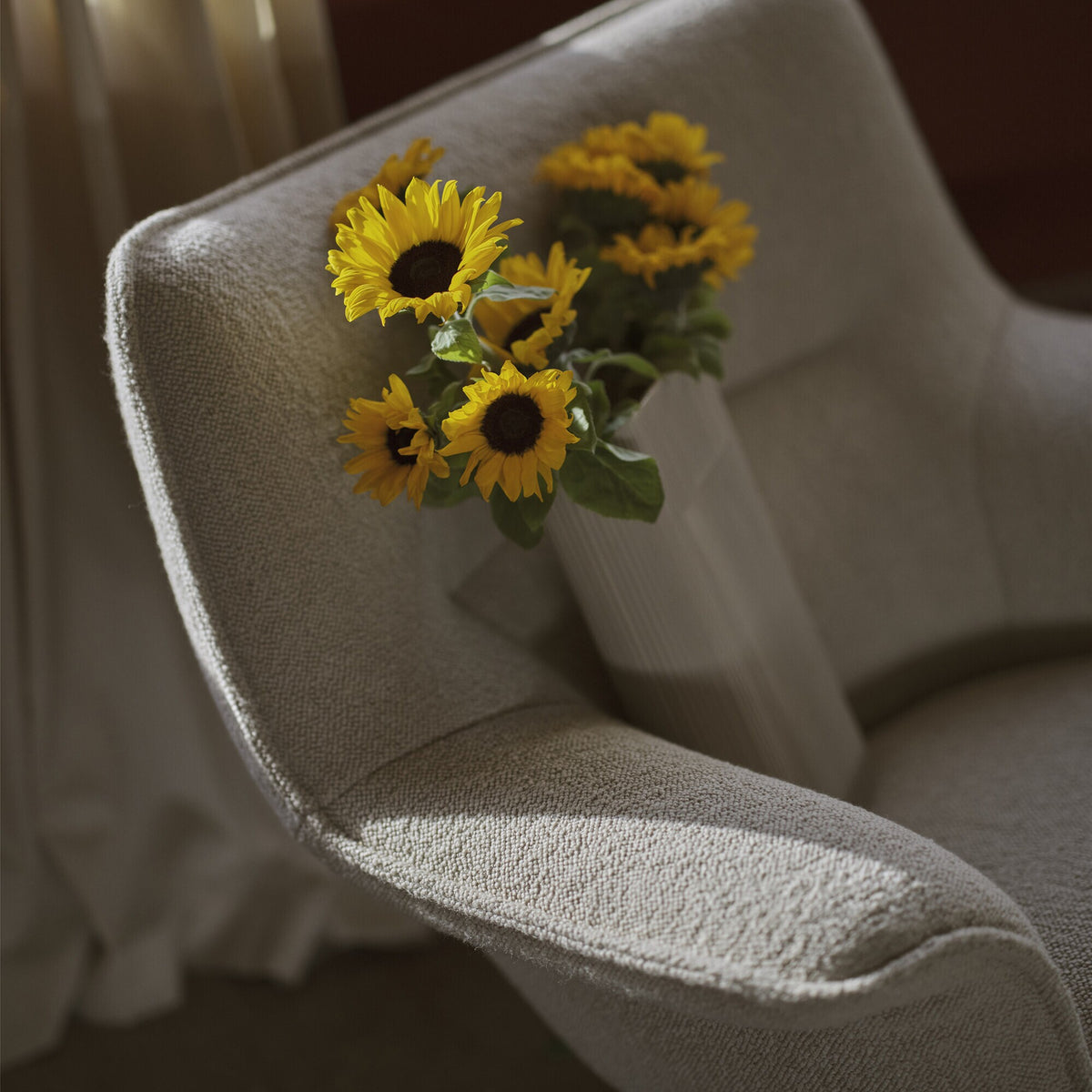Muuto Doze Lounge Chair Low drehbar