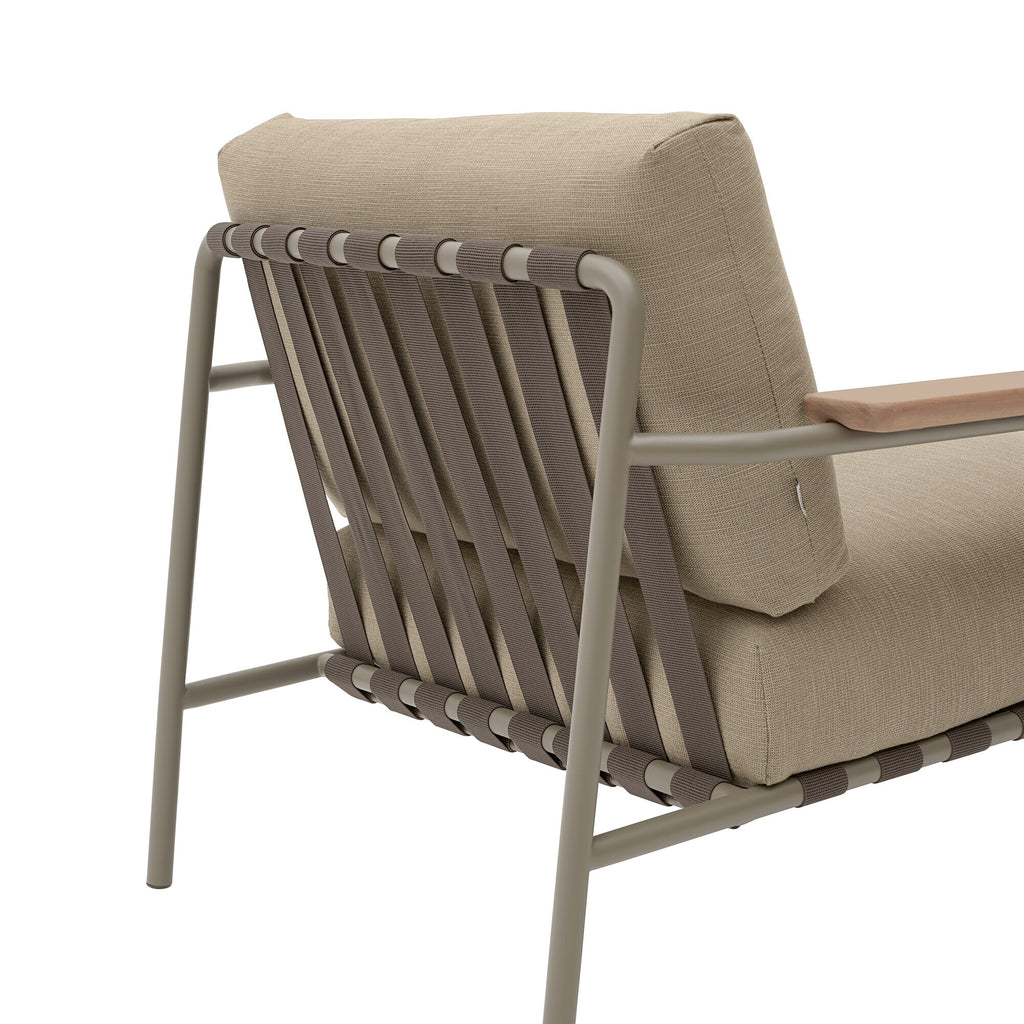 Muuto Settle Outdoor Lounge Chair