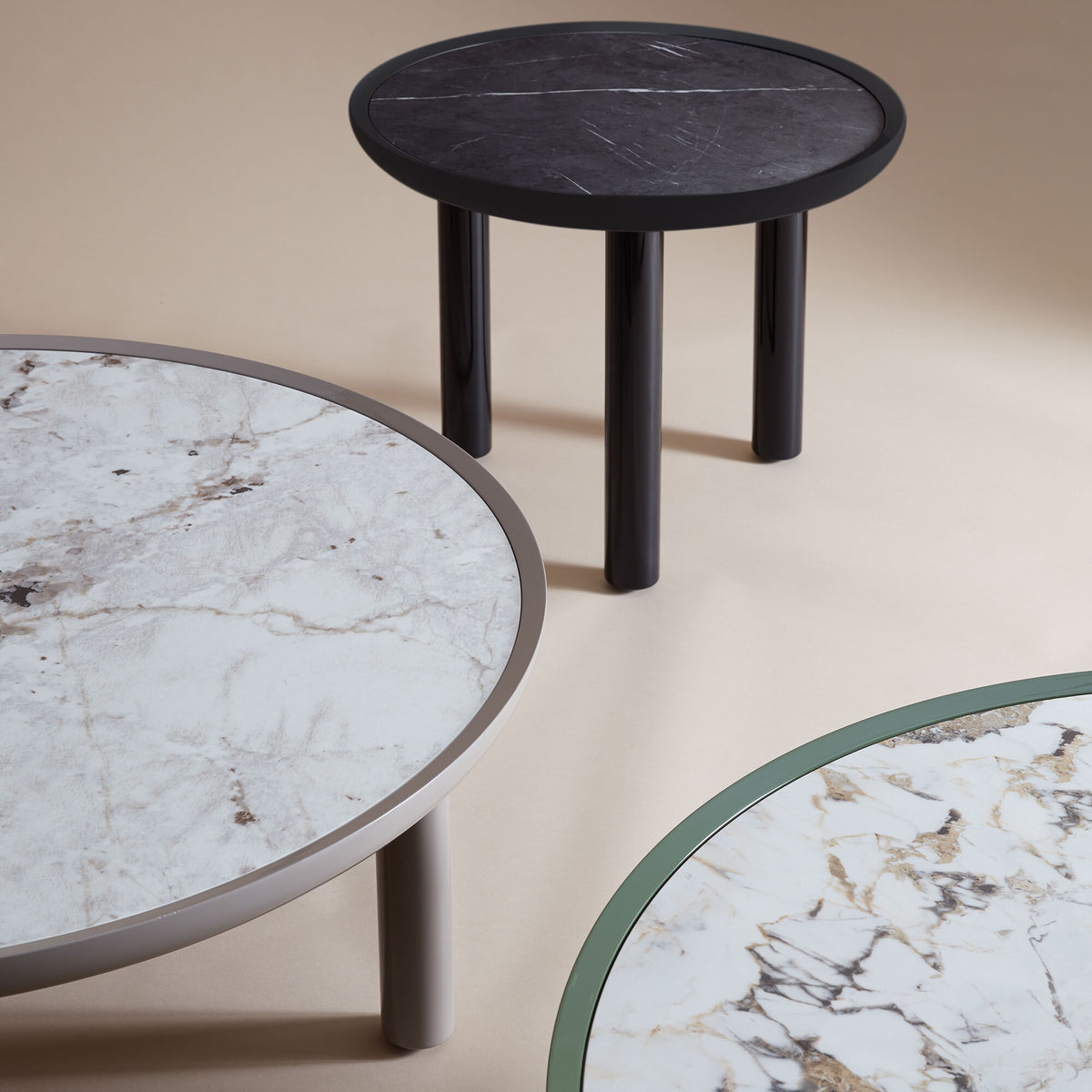 Kartell K-Top Beistelltisch Ø 105cm
