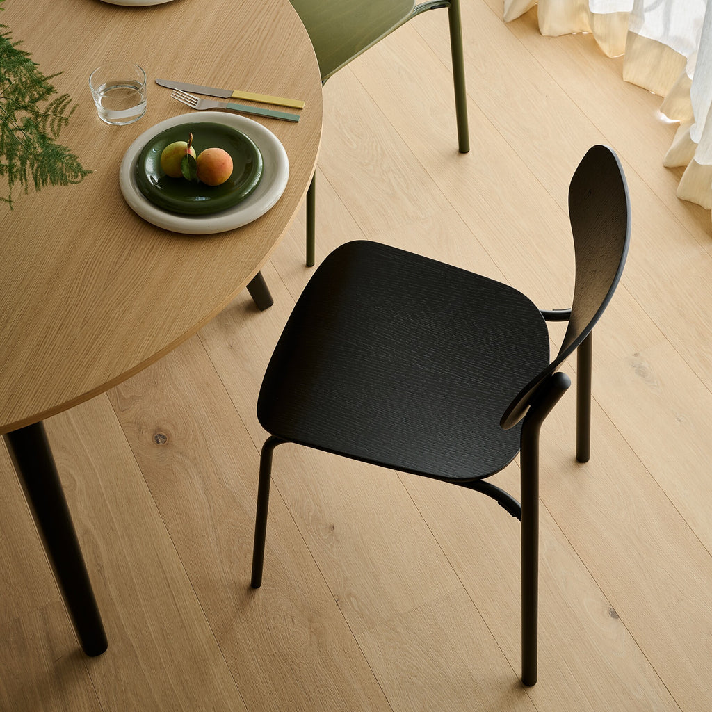 Thonet S 243 Stuhl Monochrom