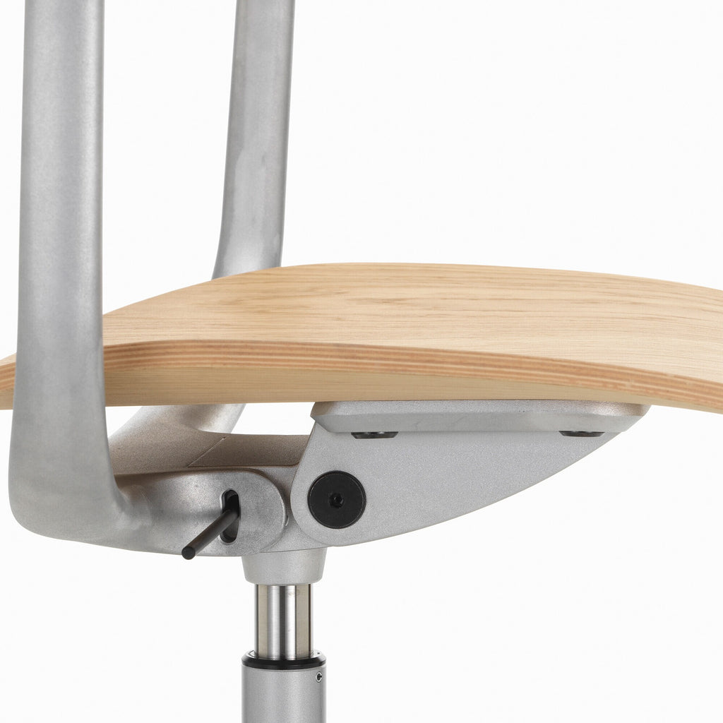 Vitra Mynt Bürostuhl Eiche Gestell Aluminium
