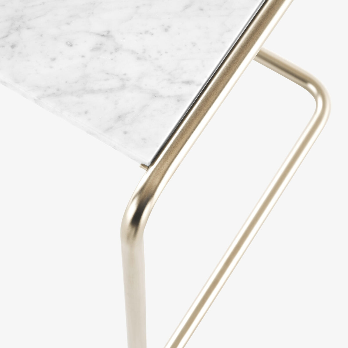 Thonet JS. THONET a personal Interpretation by Jil Sander B 97 Nordic Beistelltisch 2er Set Marmor