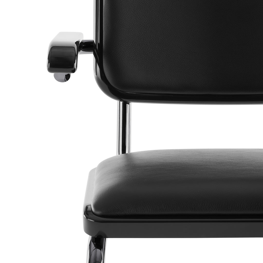 Thonet JS. THONET a personal Interpretation by Jil Sander S 64 P Serious Freischwinger Armlehnstuhl