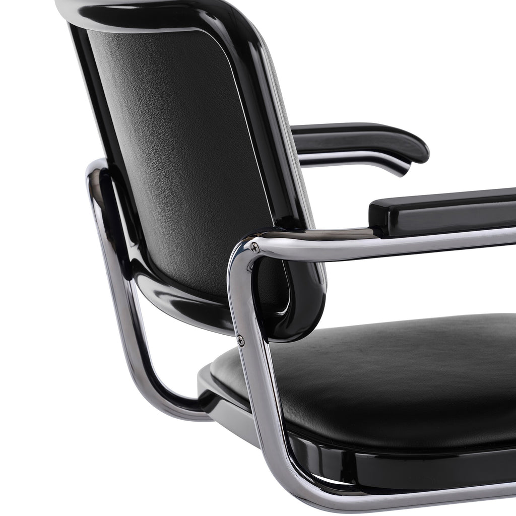 Thonet JS. THONET a personal Interpretation by Jil Sander S 64 P Serious Freischwinger Armlehnstuhl