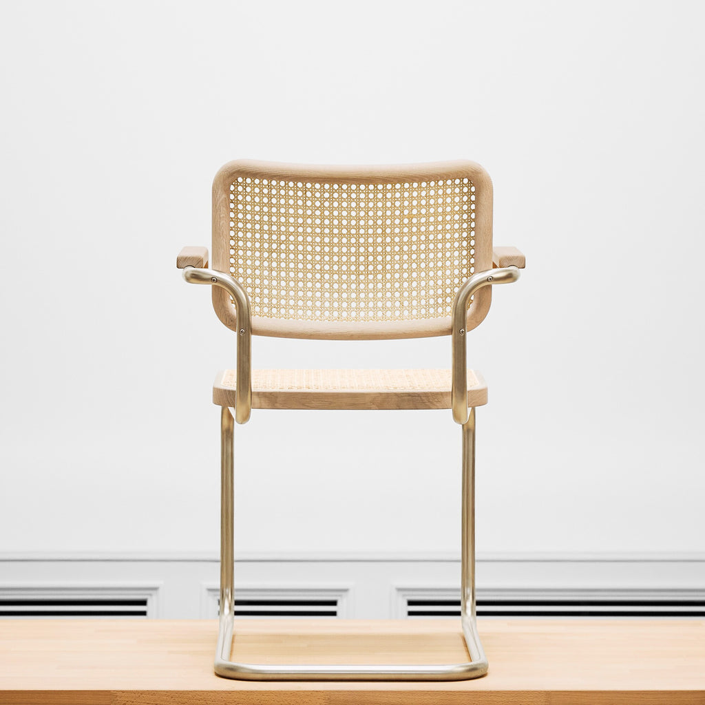 Thonet JS. THONET a personal Interpretation by Jil Sander S 64 V Nordic Freischwinger Armlehnstuhl mit Rohrgeflecht