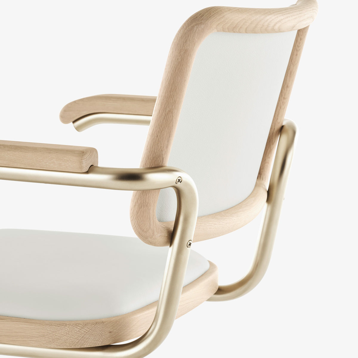Thonet JS. THONET a personal Interpretation by Jil Sander S 64 P Nordic Freischwinger Armlehnstuhl