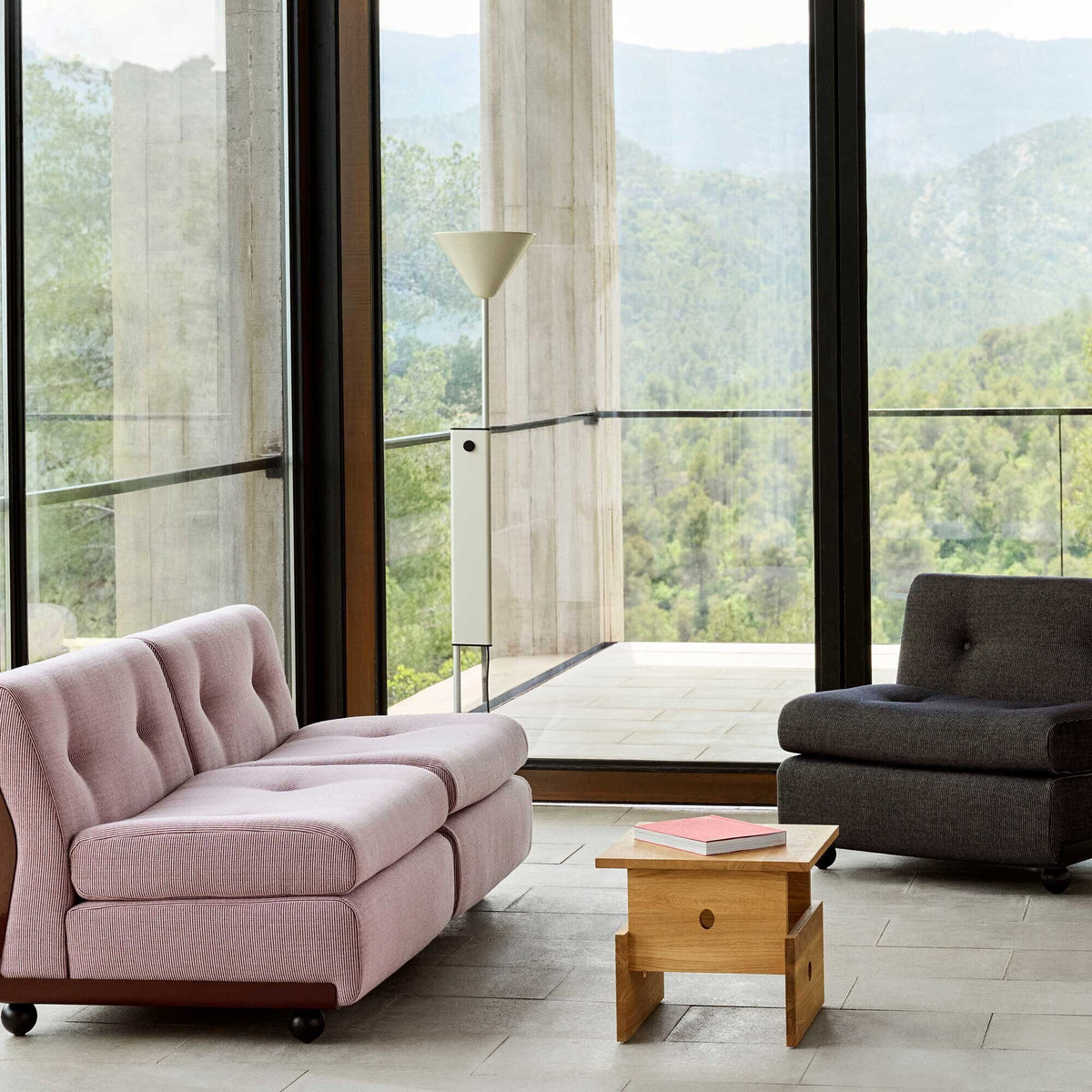 HAY Amanta 2 Sitzer Sofa Stoff