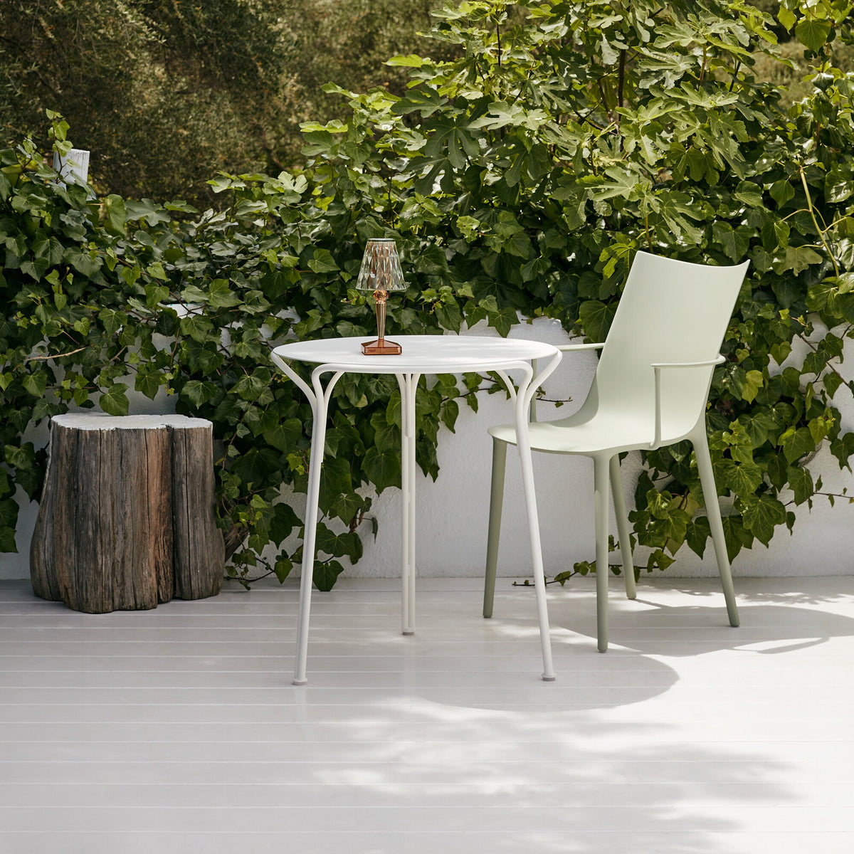 Kartell H.H.H. Armlehnstuhl matt