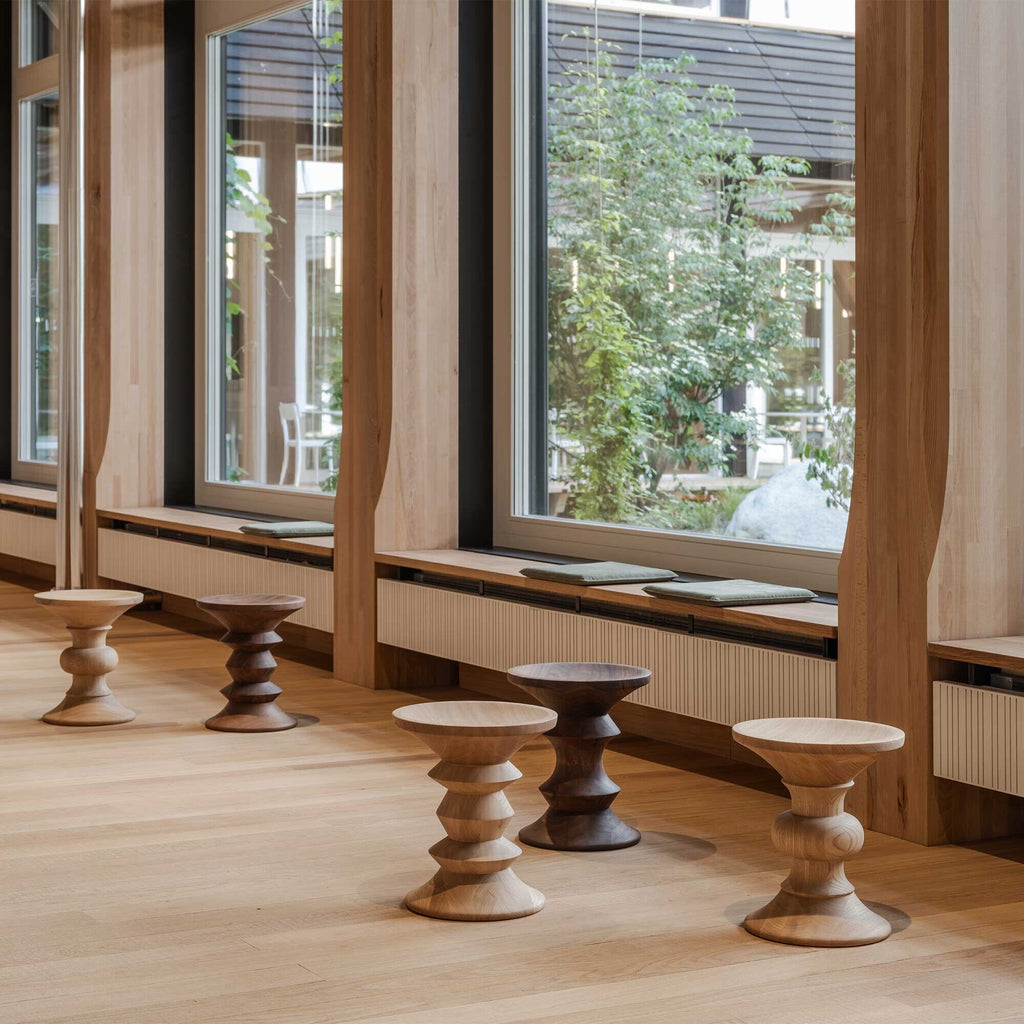 Vitra Eames Stool/Hocker B