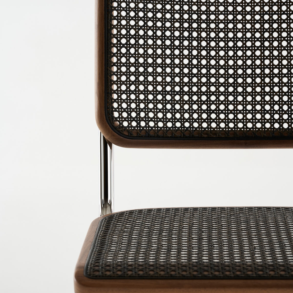 Thonet S 32 V Freischwinger Stuhl mit Rohrgeflecht Dark Melange Gestell verchromt