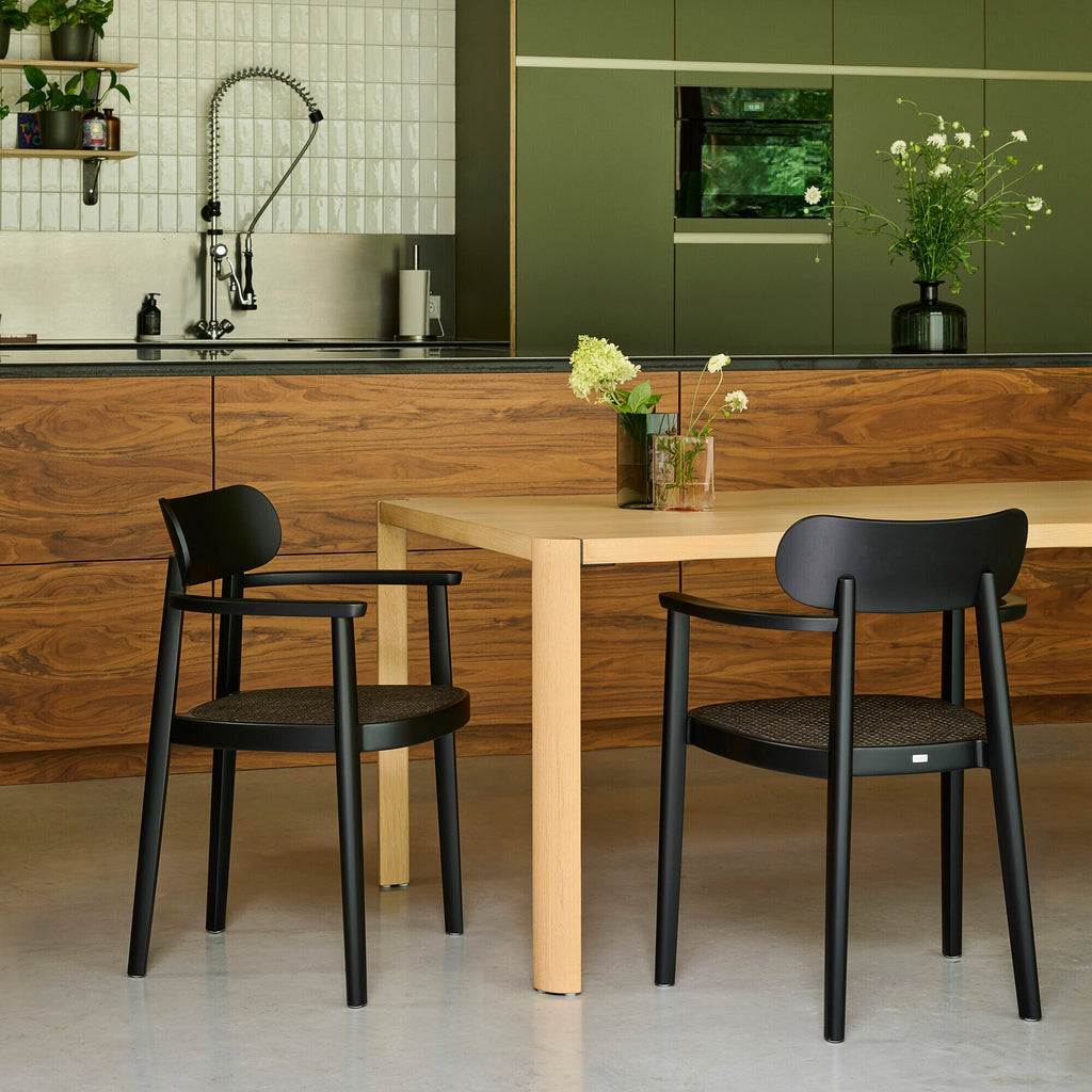 Thonet 118 FV Armlehnstuhl mit Rohrgeflecht Dark Melange