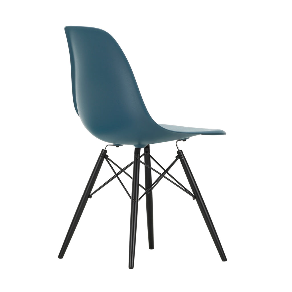 Vitra Eames Plastic Side Chair DSW RE Ahorn schwarz