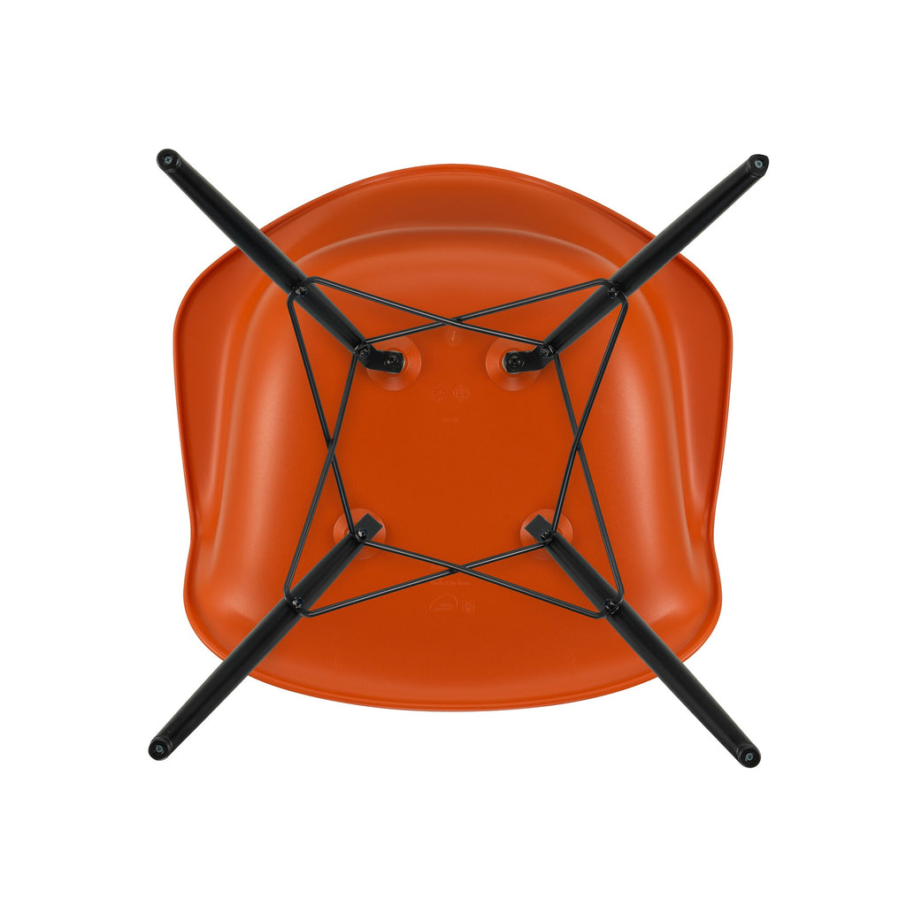 Vitra Eames Plastic Armchair DAW RE Ahorn schwarz