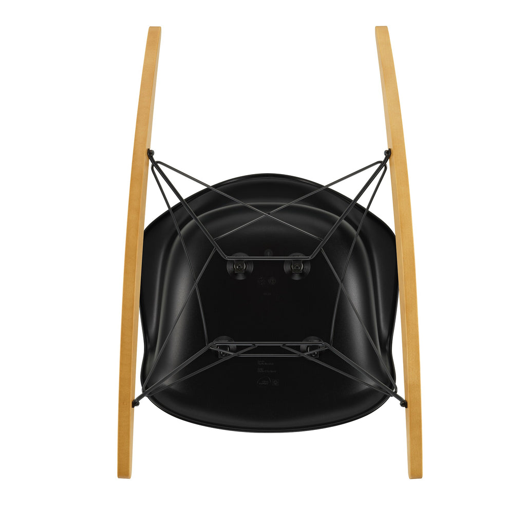 Vitra Eames Plastic Armchair RAR RE Schaukelstuhl schwarz Ahorn gelblich